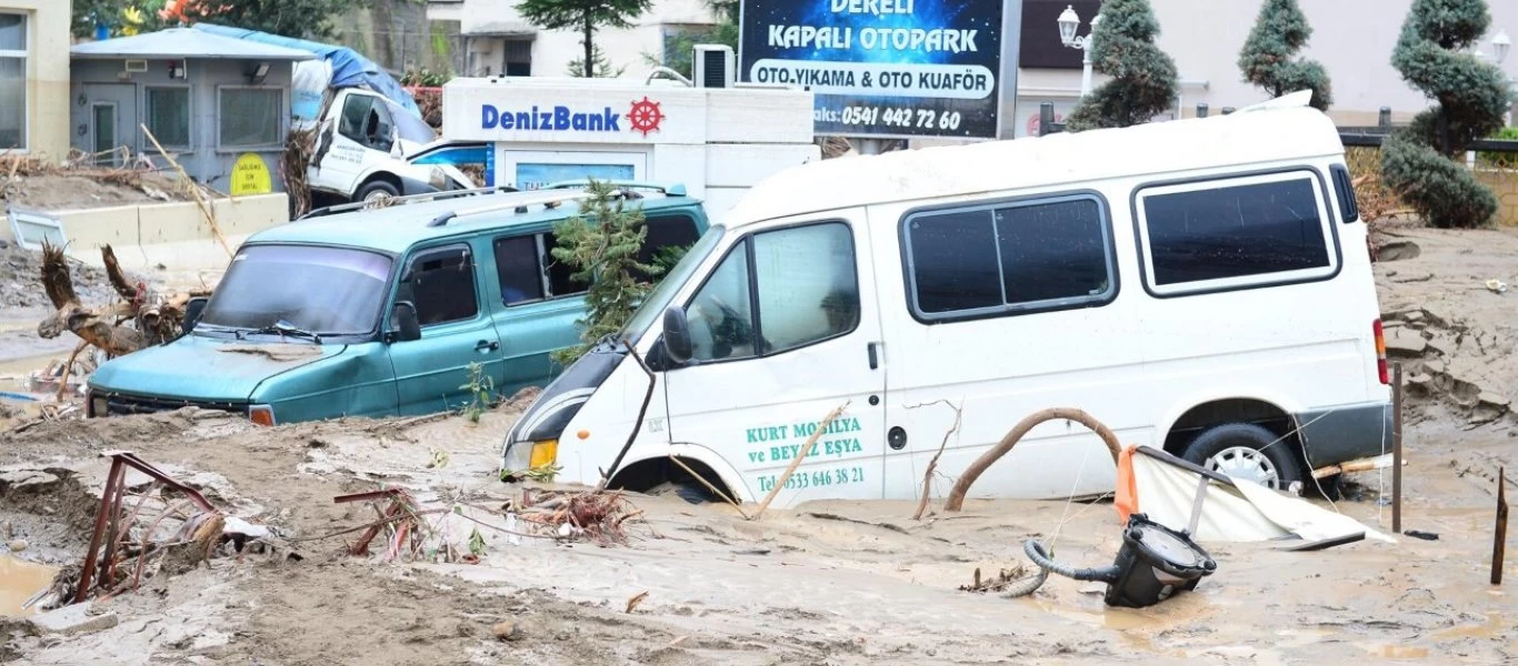 Τουρκία: Βιβλικές καταστροφές από την βροχή στην Κερασούντα - Τουλάχιστον 4 οι νεκροί (βίντεο)
